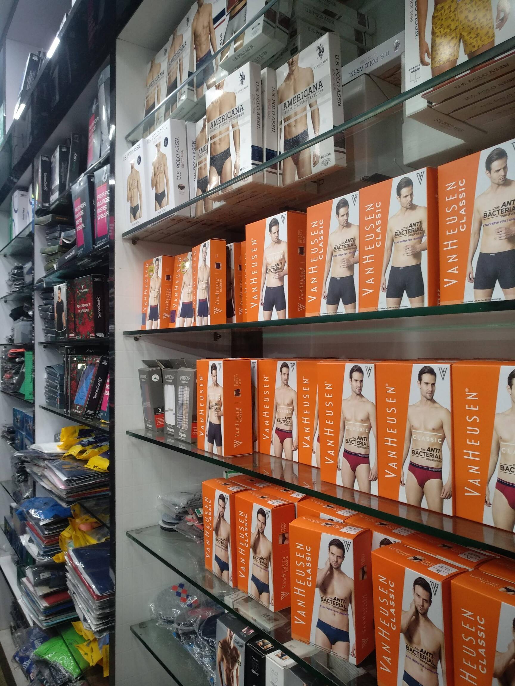 Apparel Hub in Marathahalli,Bangalore Best Casual Wear Retailers in