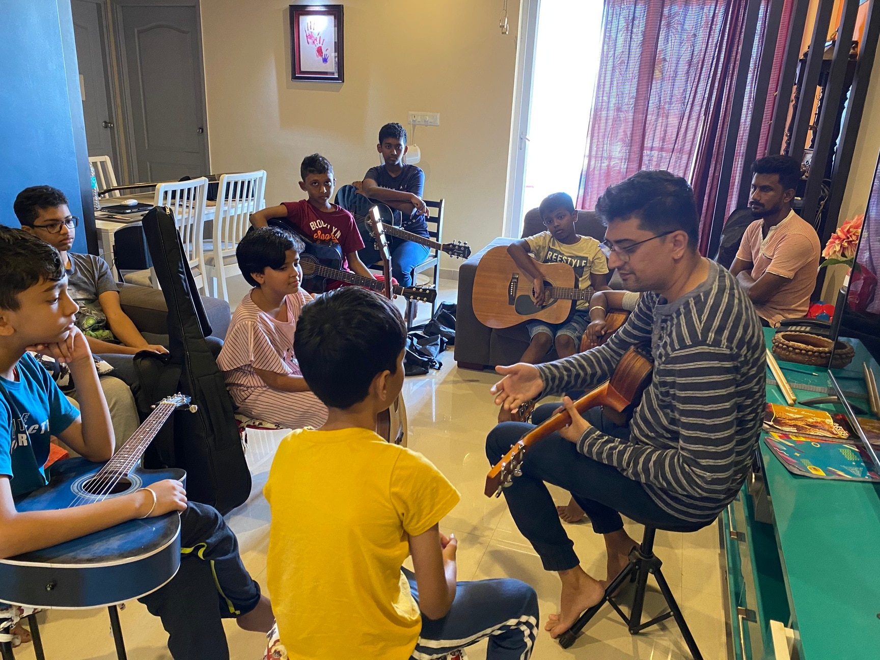 Vikram Guitar Classes in Adisanahatty,Bangalore - Best Music Classes ...