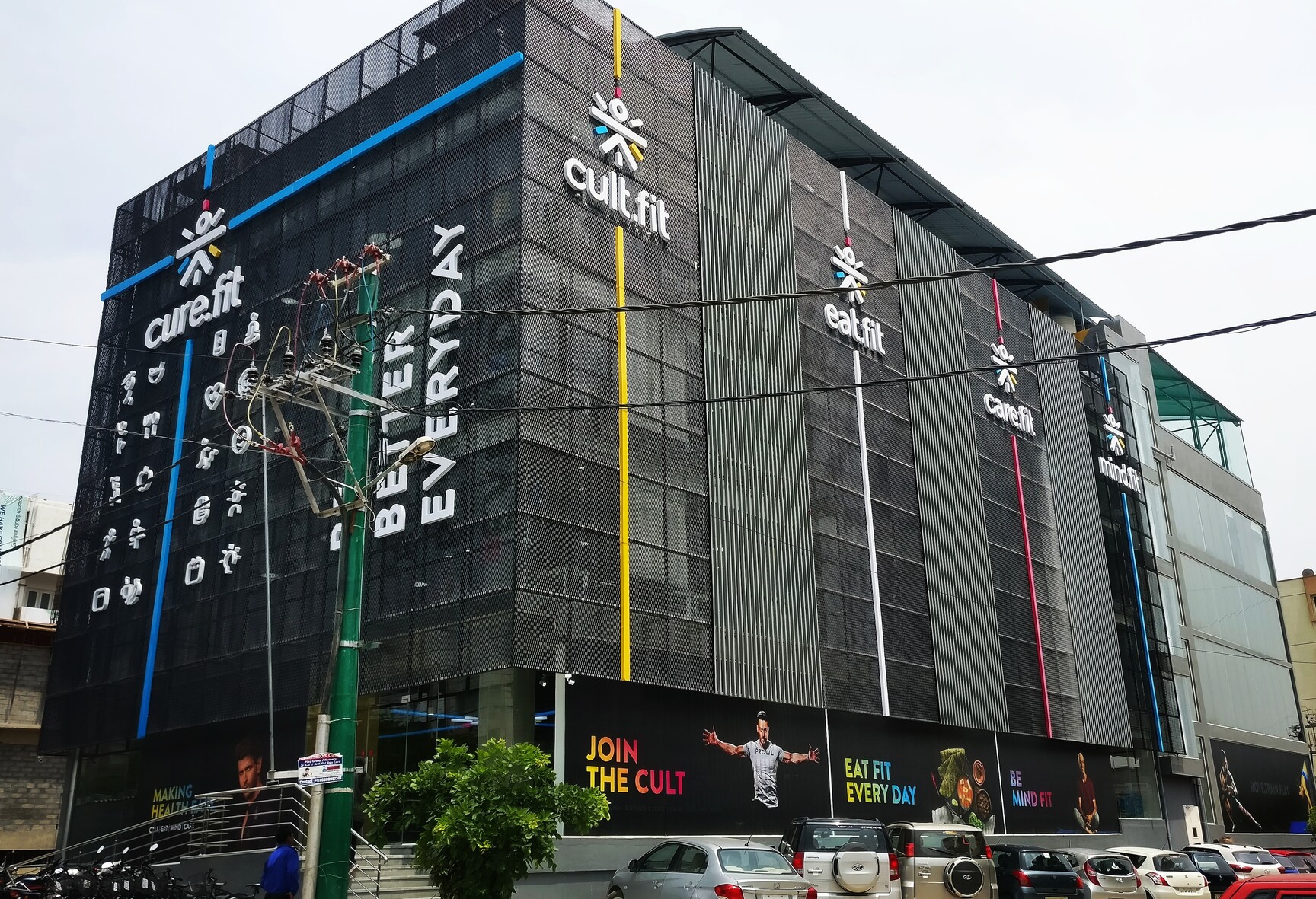 Curefit  office