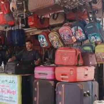 Travel bag repair shop near me online