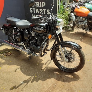 Diwali Royal Enfield End Of Season Sale Diwali Sale Royal Enfield Diwali Offer Top Authorised Royal Enfield  Showroom In Belgaum Best Bullet