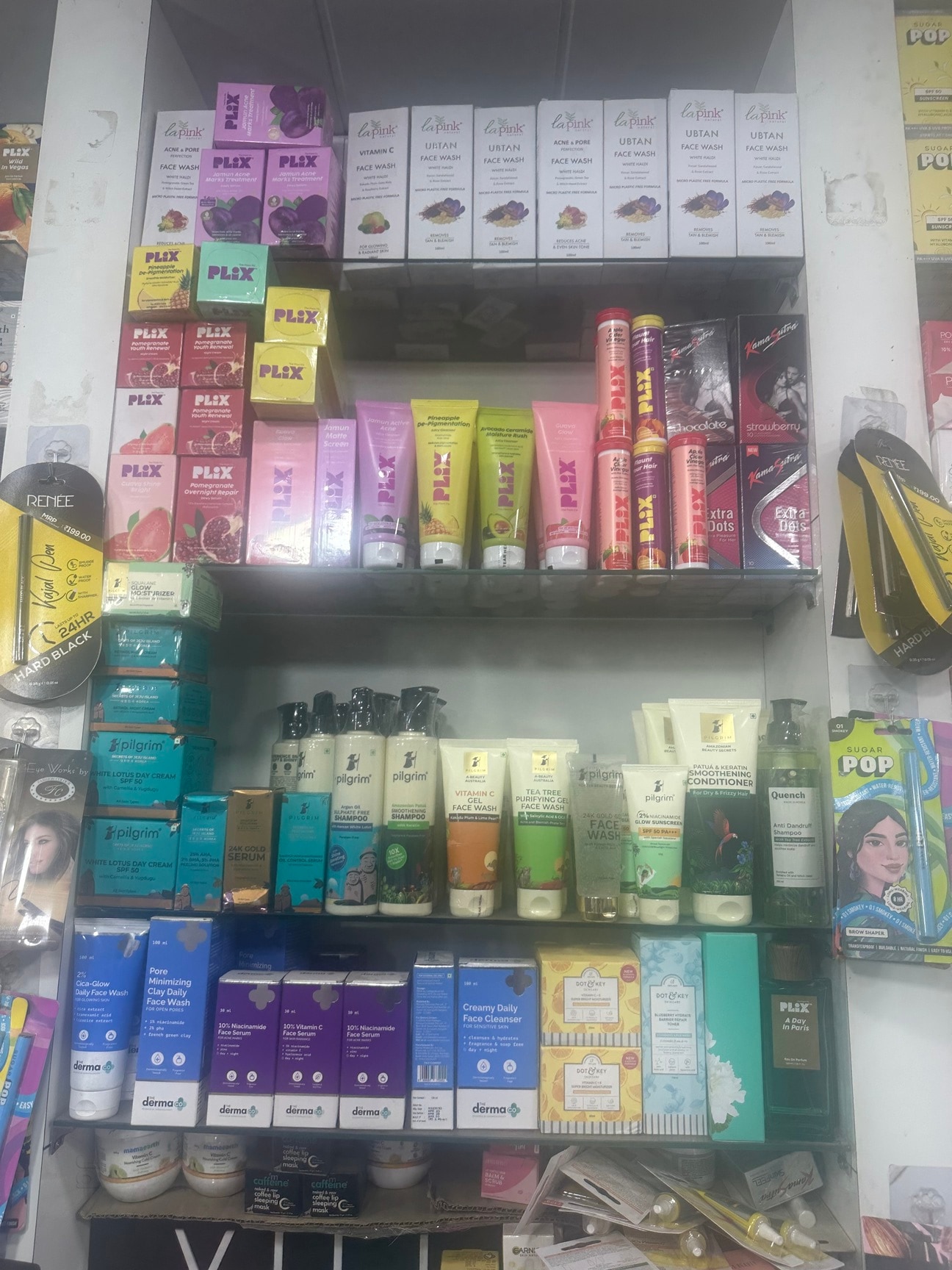 Top Lakme Cosmetic Distributors in Sri Ganganagar Rajasthan