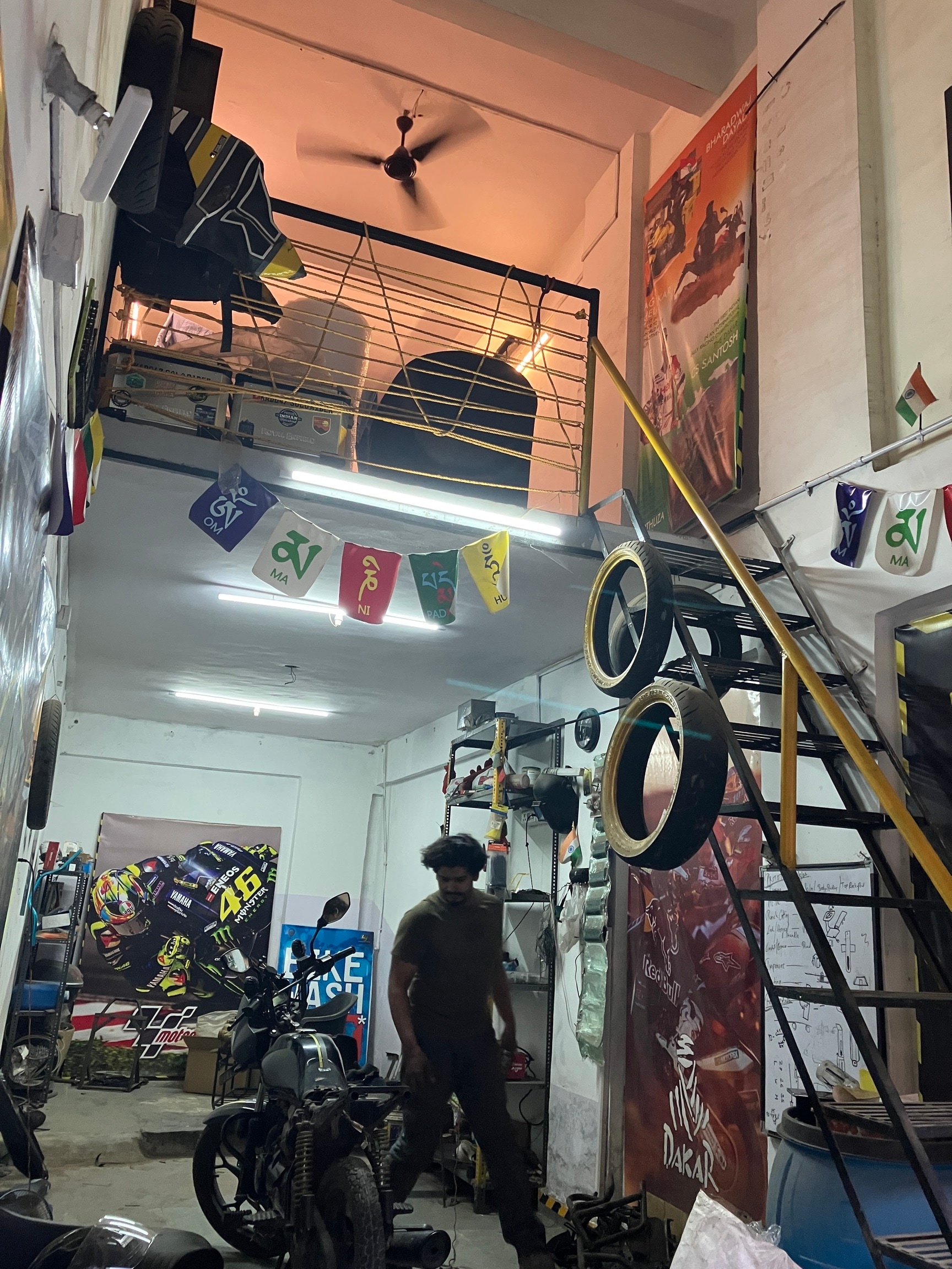 Top Two Wheeler Dealers in Kalher, Bhiwandi - Best Motorcycle