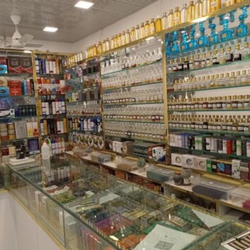 Cosmetic Dealers in Mehkar, Buldhana