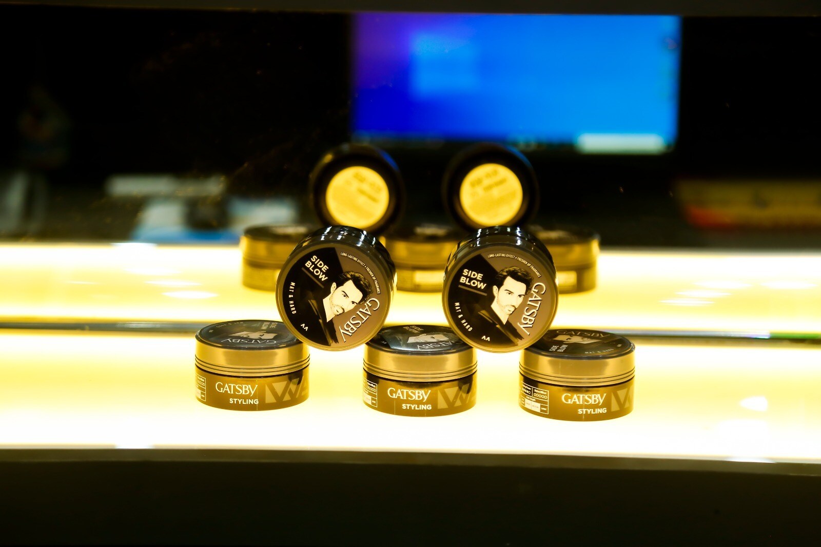 Highlights Affordable Mens Salon in Medavakkam,Chennai Best Salons in