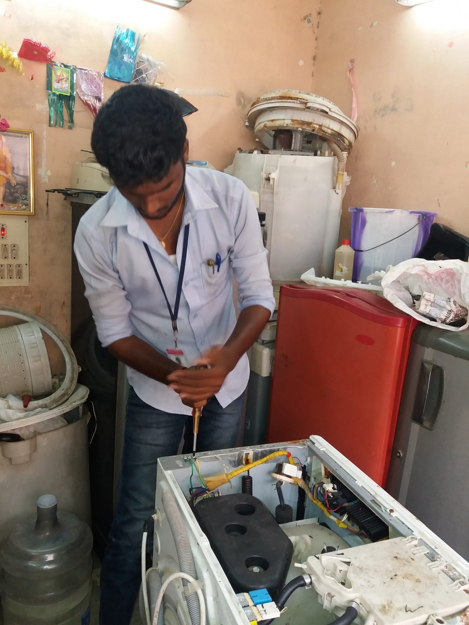 Inverter battery service