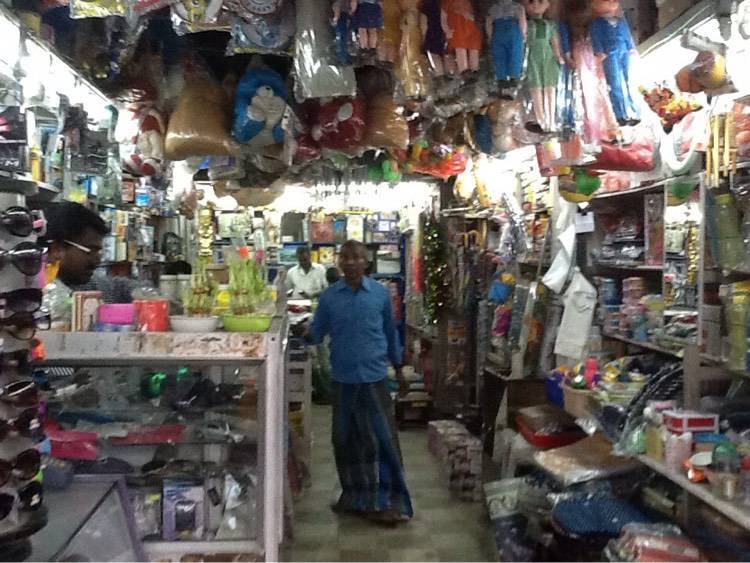 A To Z General Merchants in Purasawalkam,Chennai - Best Decorative