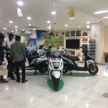 Sri Motors in Kattupakkam Chennai Best Motorcycle Dealers near me in Chennai Justdial