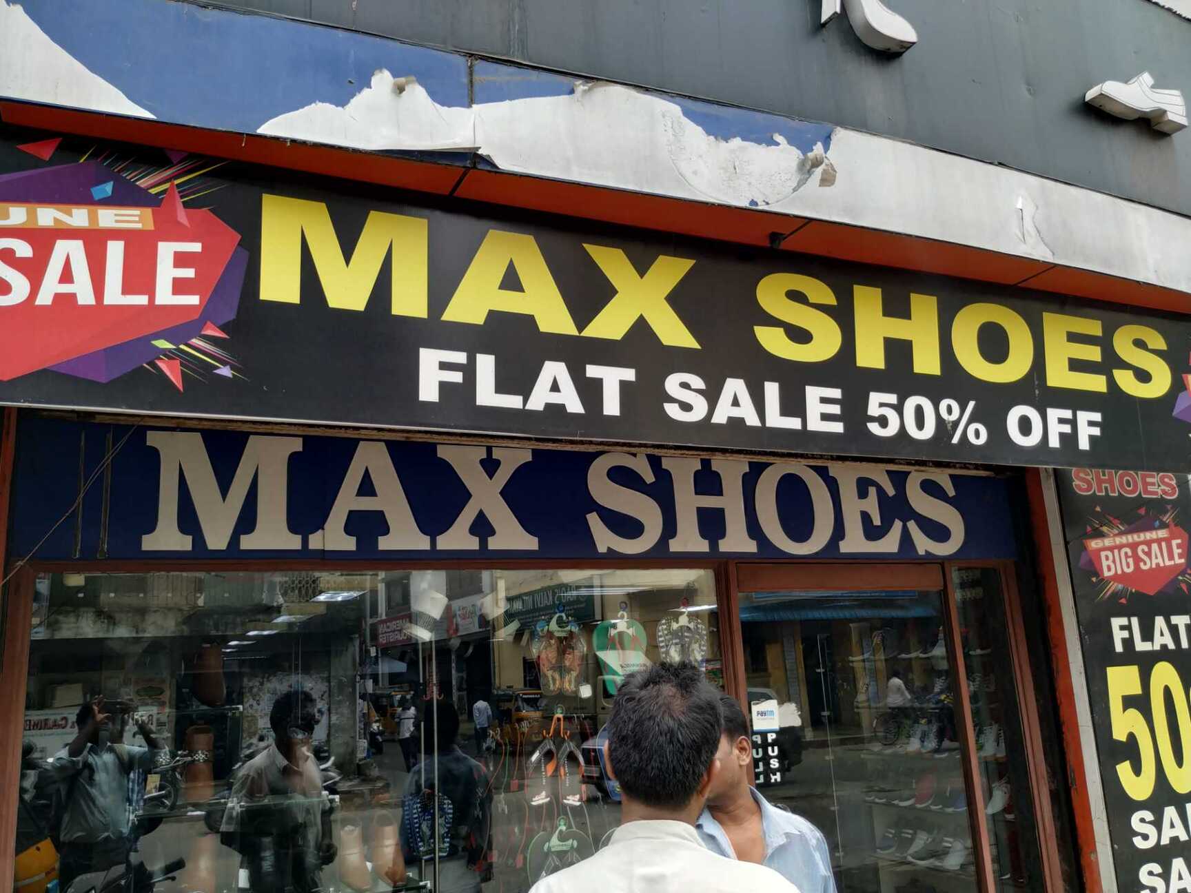 the max footwear