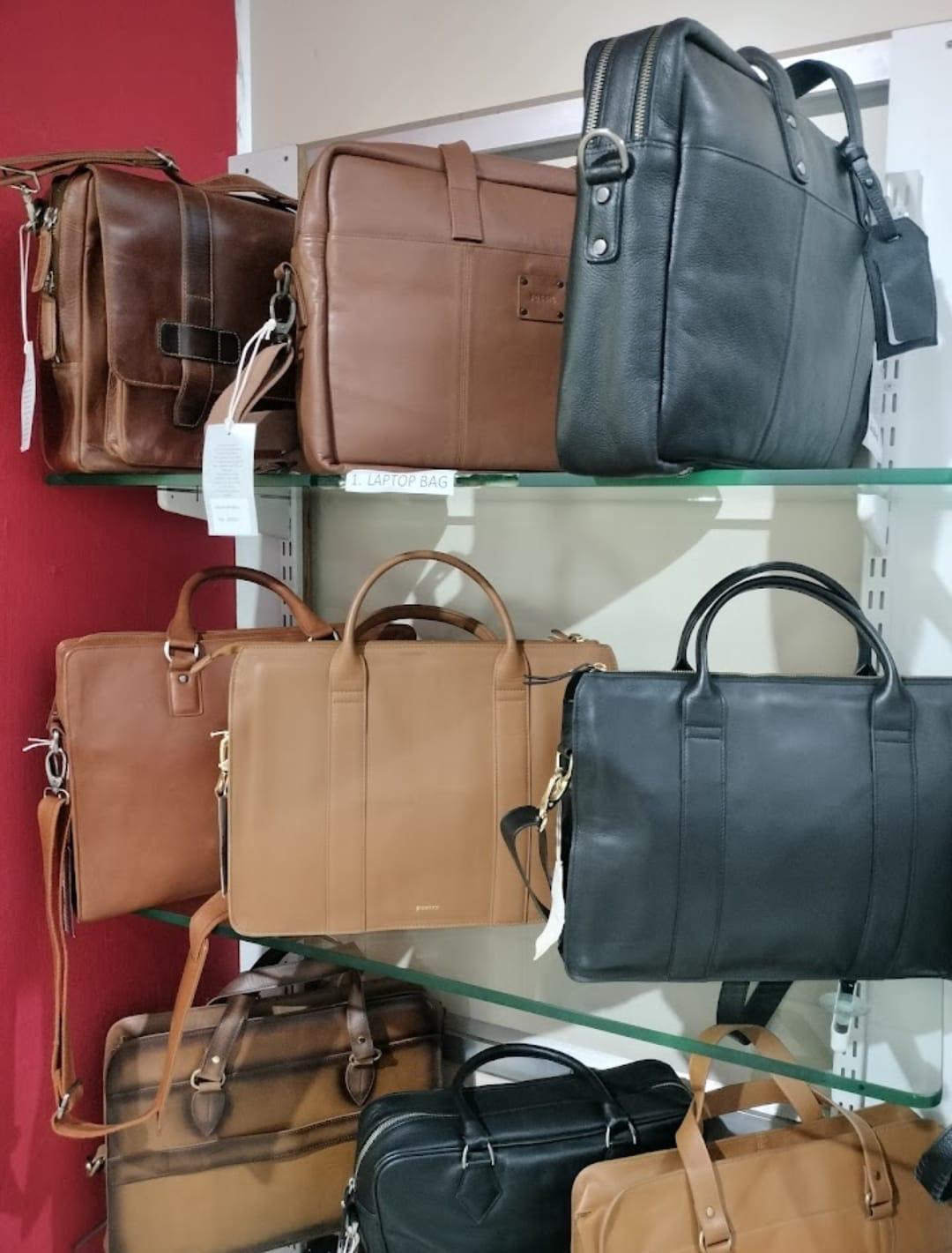 その他 INDUSTRIAL BRANCH ANNA LEATHER Liya Leather Products in Anna Nagar,Chennai - Best Leather Product