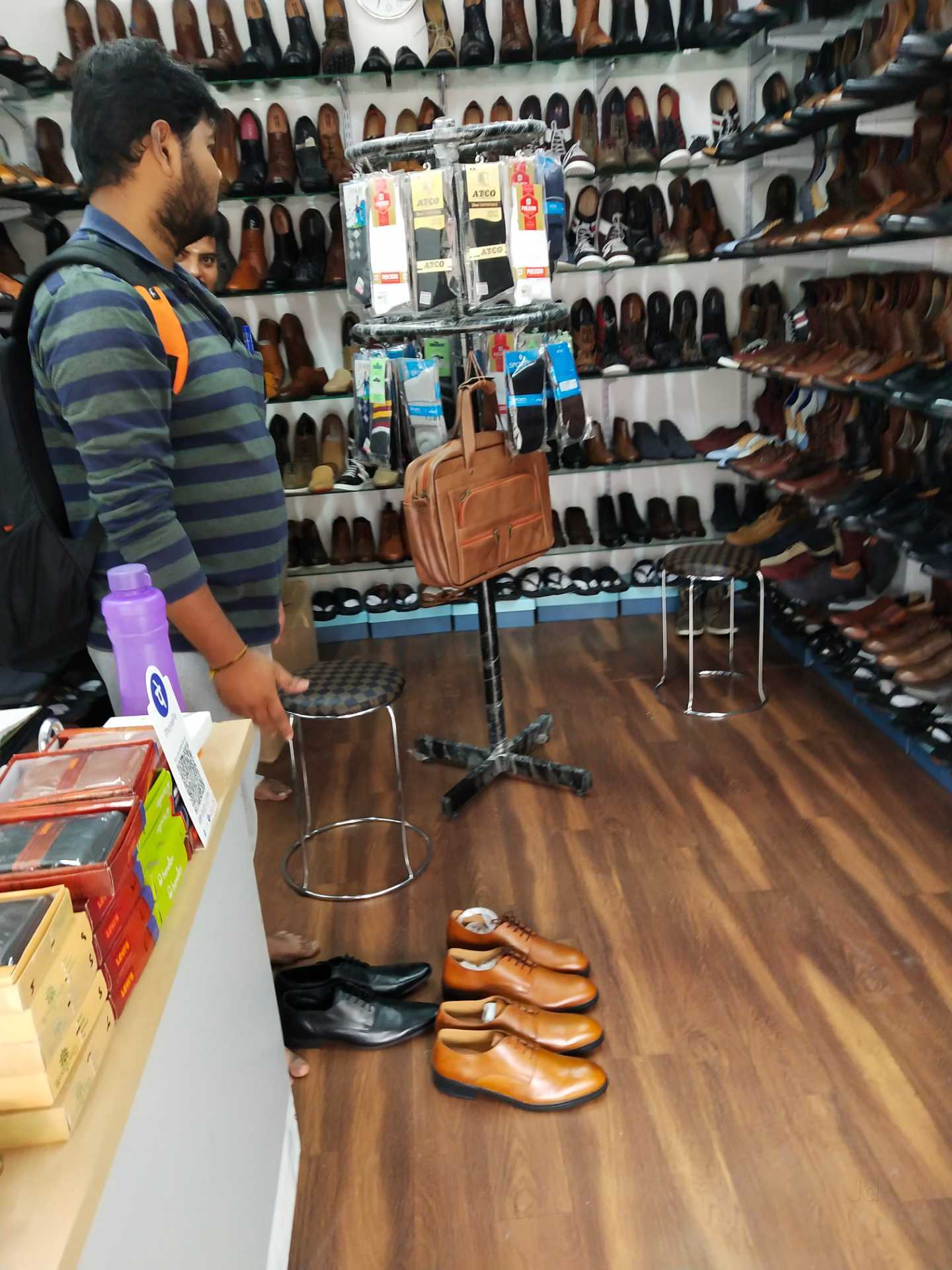 Top Sreeleathers Leather Shoe Dealers in T Nagar Best Sreeleathers Leather Shoe Dealers Chennai Justdial