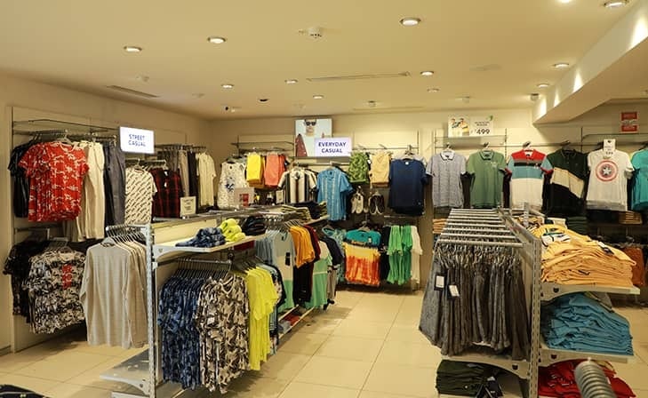 max shopping mall near by me