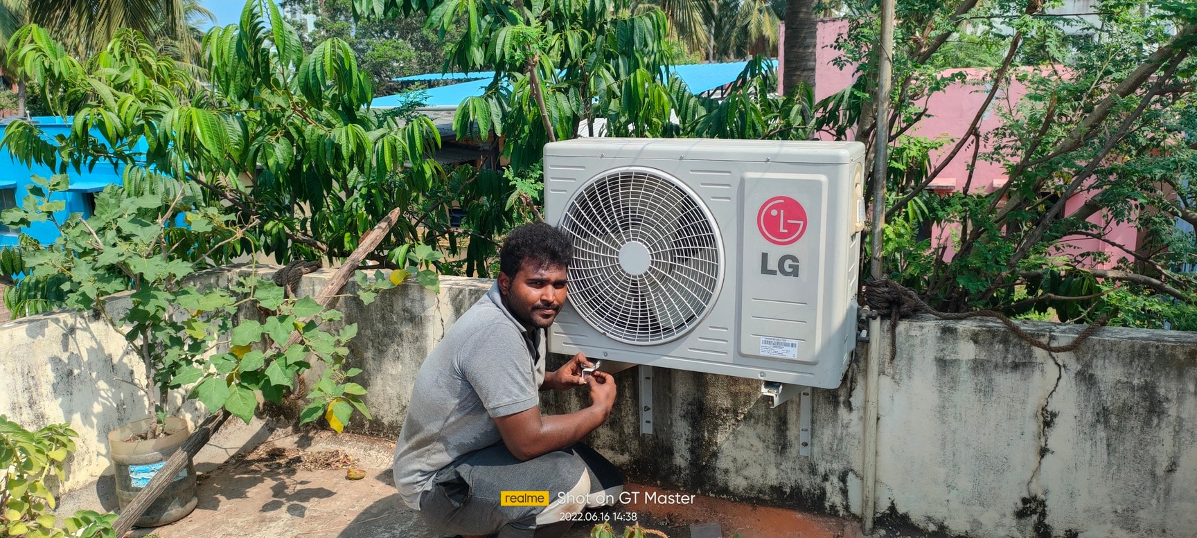 realme ac installation