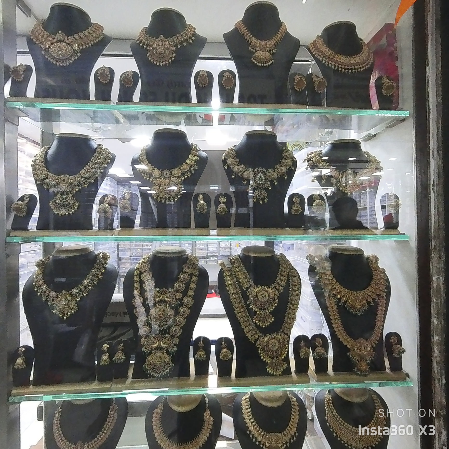 Jain art jewellers shop