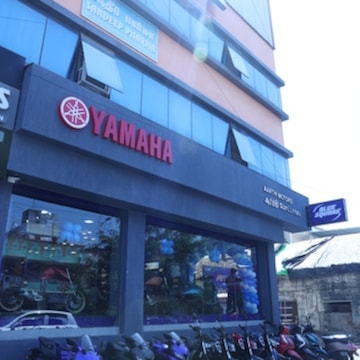 Chrompet yamaha showroom top