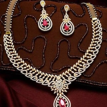 GRT Jewellers Phoenix Market City in Velacheri Chennai Best Gold Jewellery Showrooms near me in Chennai Justdial