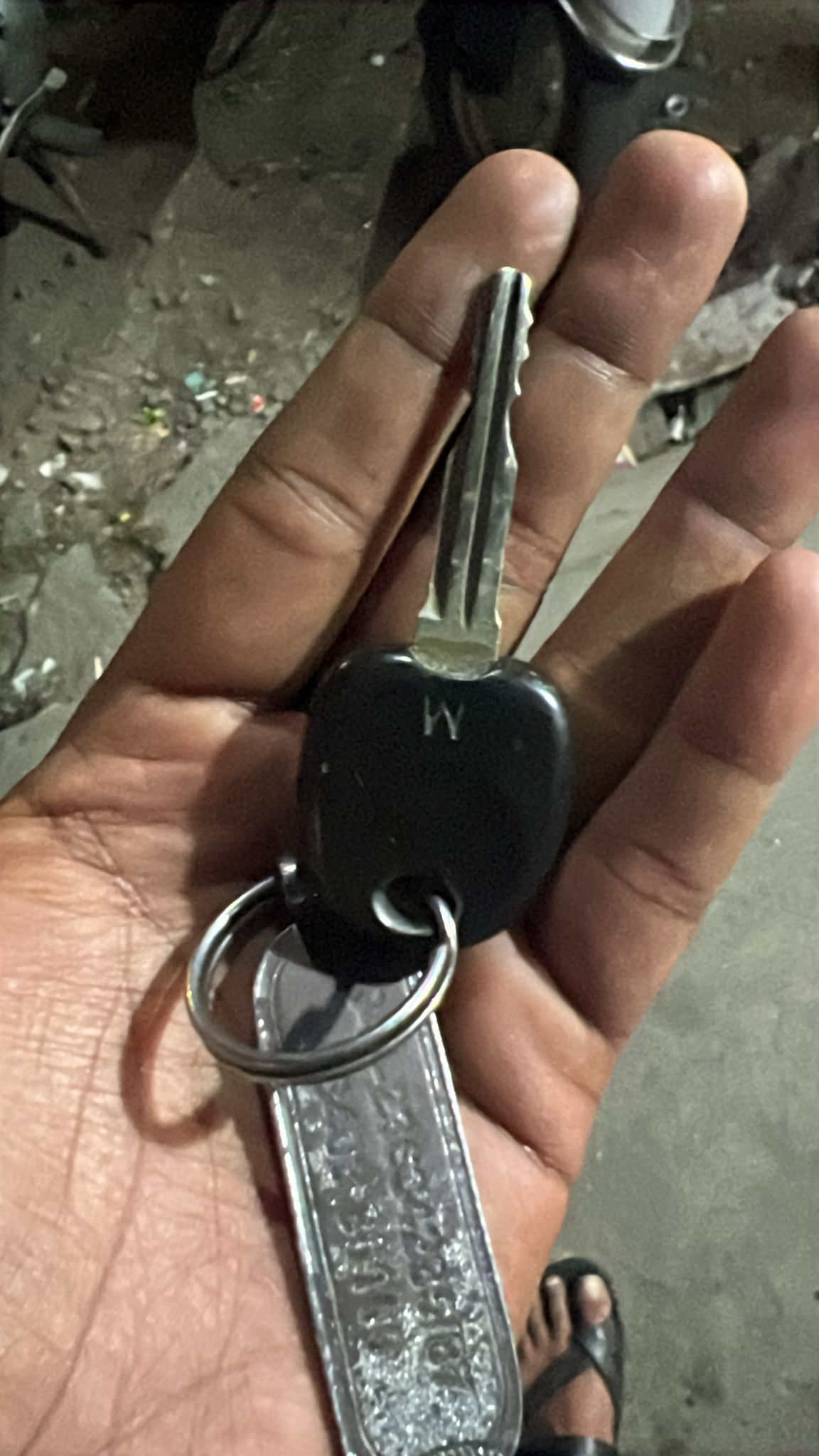 Saraswathi Key Shop in Vanuvampet,Chennai - Best Duplicate Key