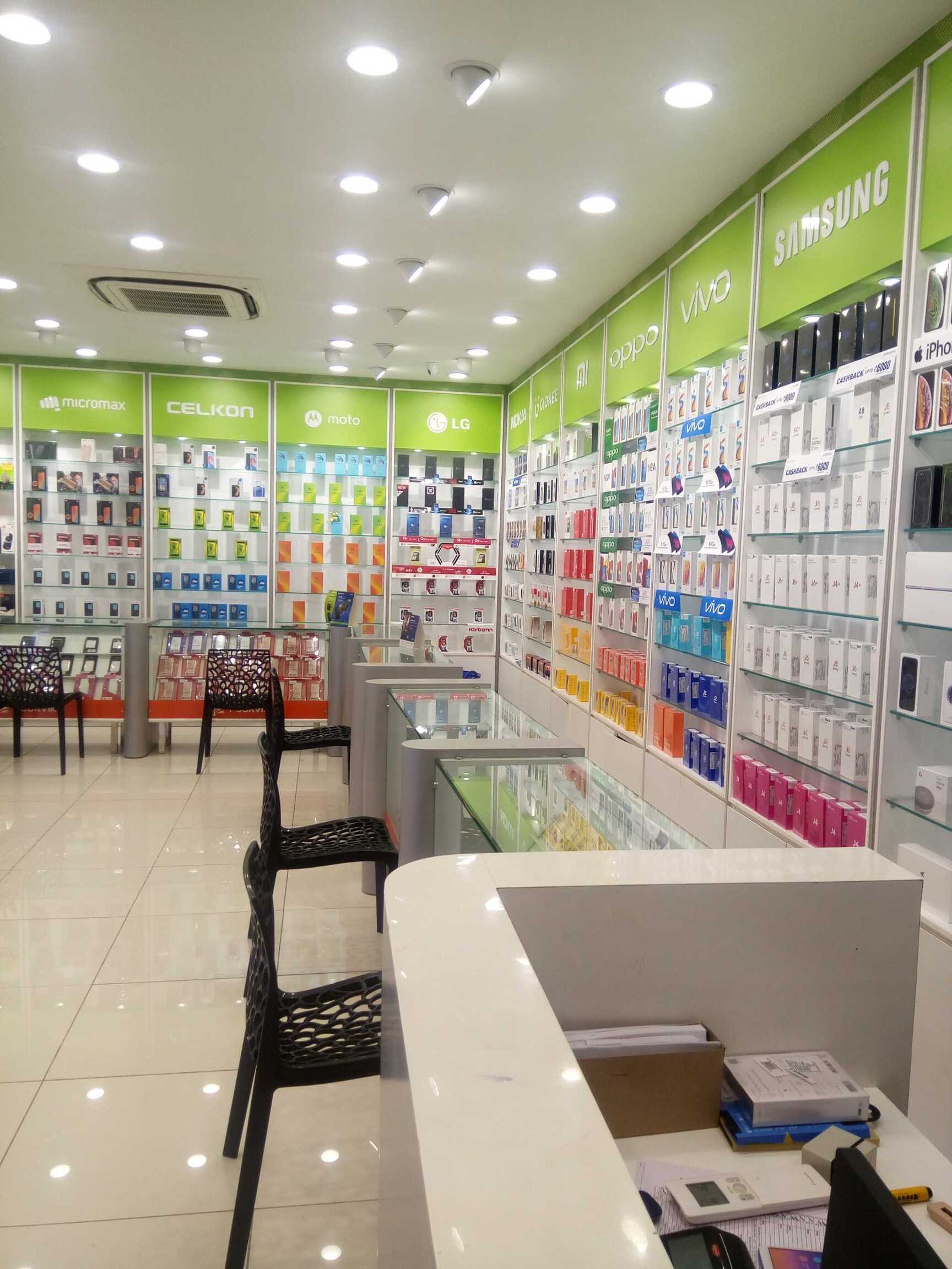 Reliable Mobile Store in Virugambakkam, Chennai