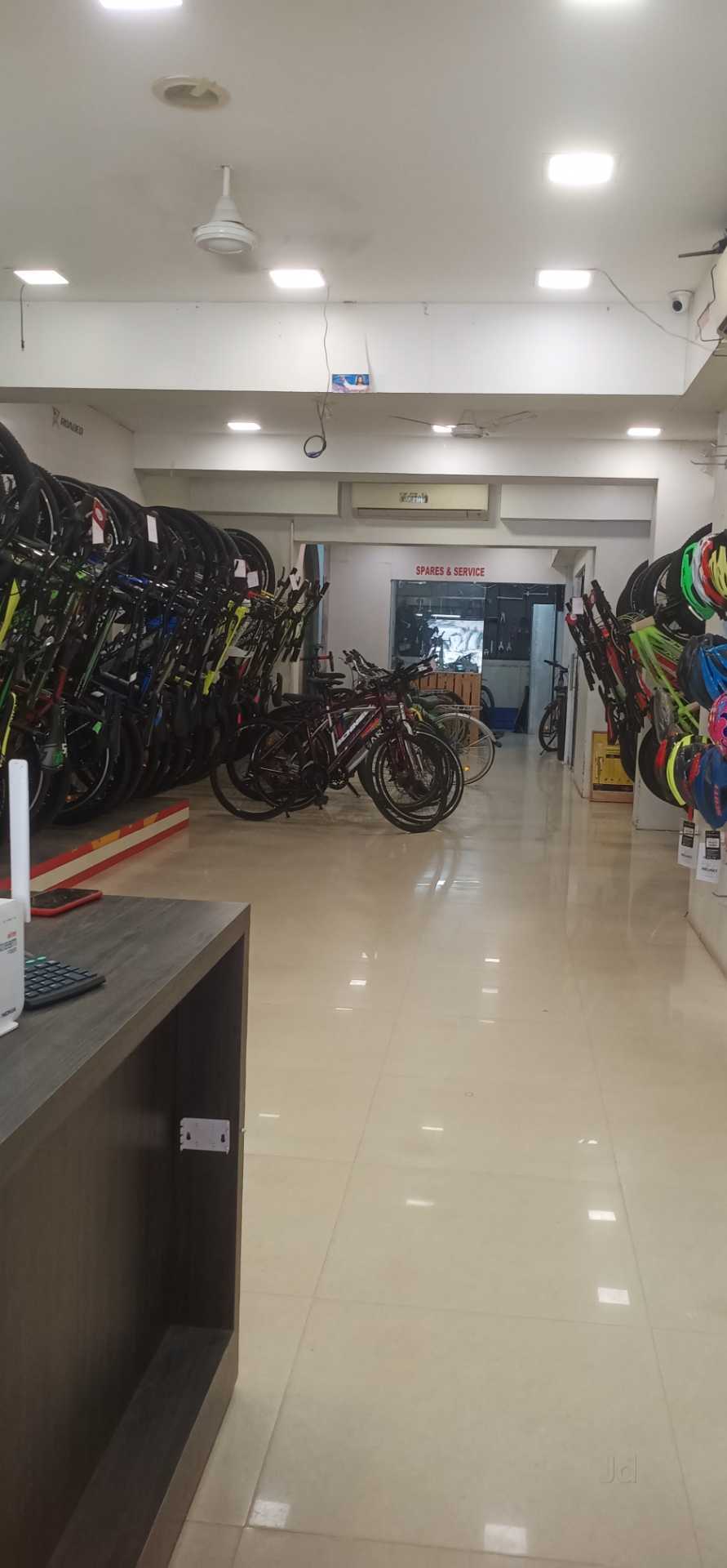 Cycle showroom in anna nagar sale
