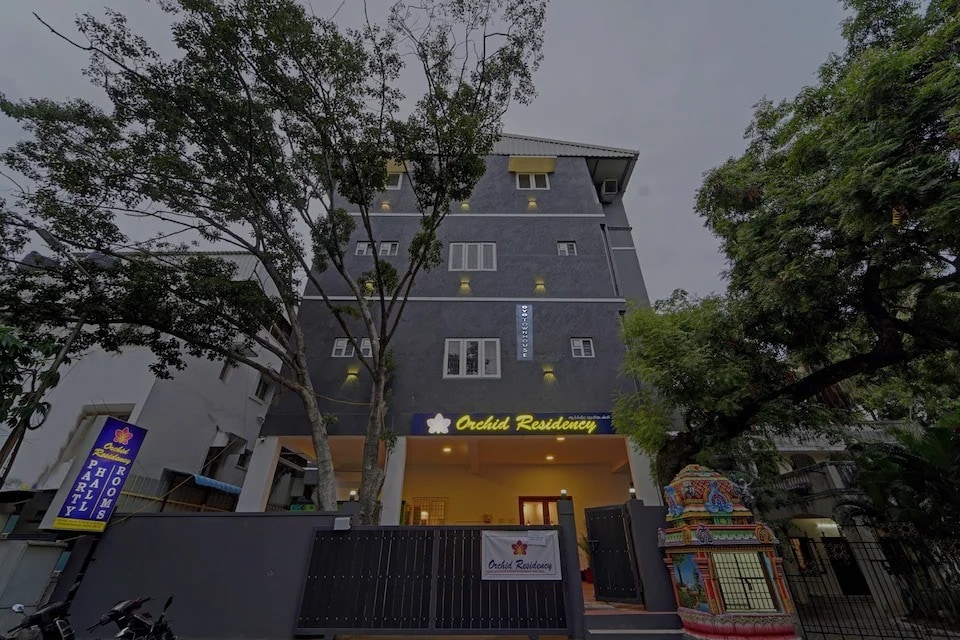 Starts at ₹2,840/night* - Book Townhouse 1067 Nandanam in