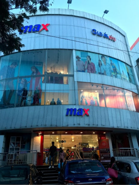 max showroom near to me