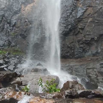 Slide 2 Image of Sawatsada Waterfall  Chiplun, Chiplun