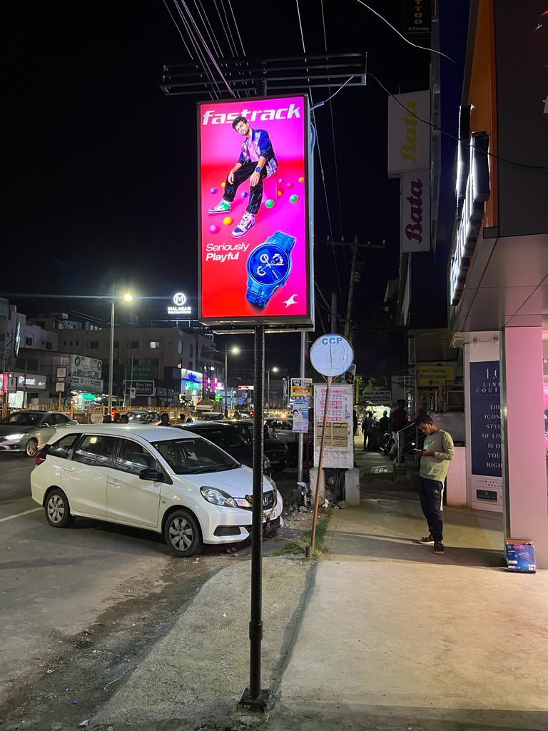 Fastrack showroom in gandhipuram outlet