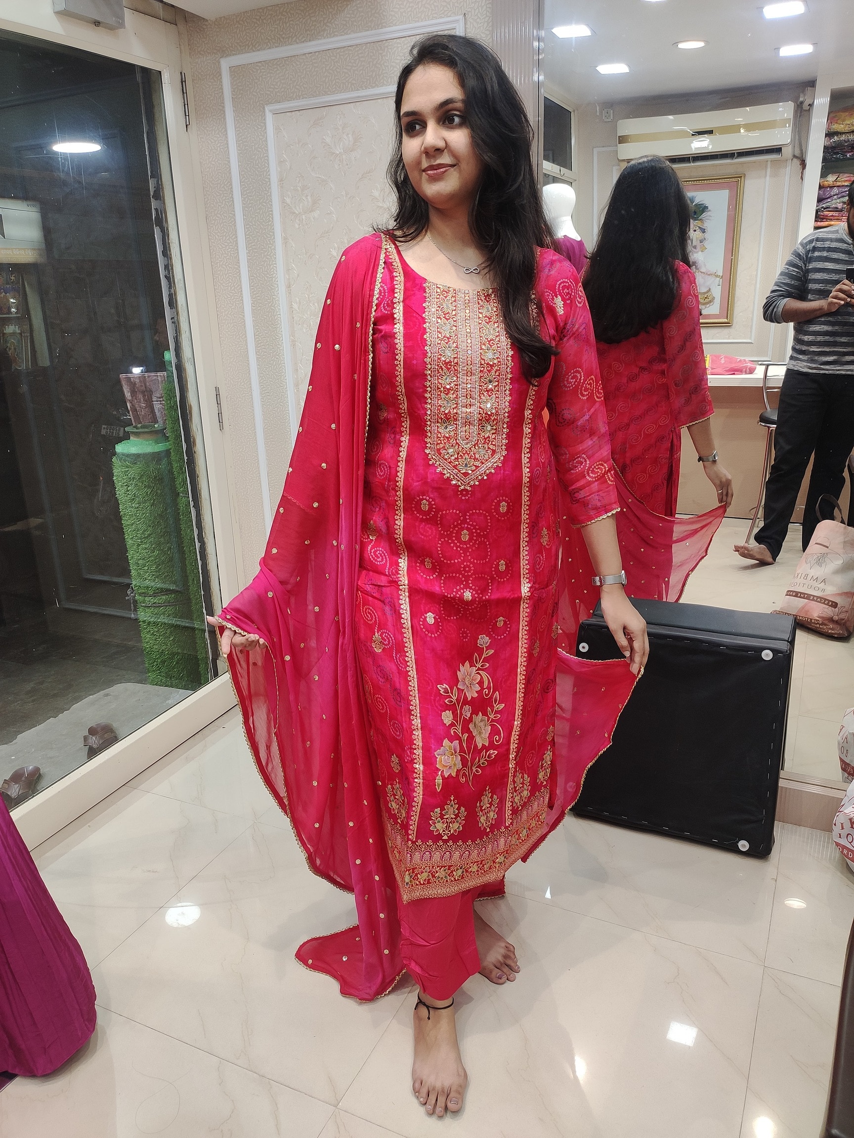 Ambika Boutique & Dresses in Haripur Road,Cuttack - Best Women Readymade  Garment Retailers near me in Cuttack - Justdial