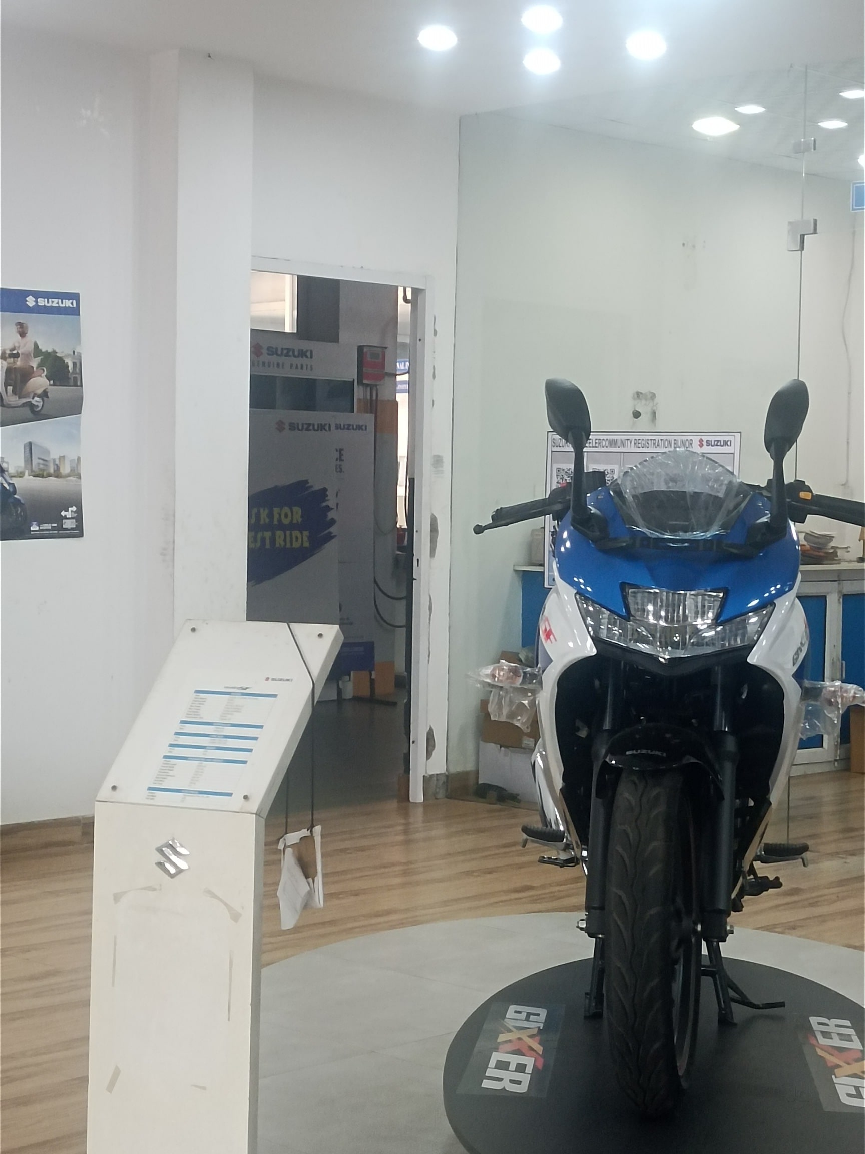 Mena！！ Top Tvs Motorcycle Accessory Dealers in Beg Centre - Best Tvs