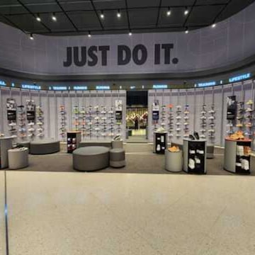 nike store saket