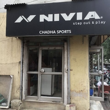 Top Nike Sportswear Retailers in Connaught Place Best Nike Sportswear Retailers Delhi Justdial