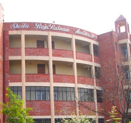 General Raj School is one of the best schools in Hauz Khas.