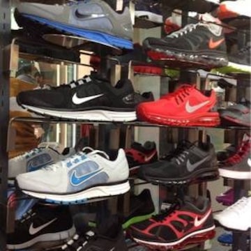 Nike showroom in lajpat nagar hotsell