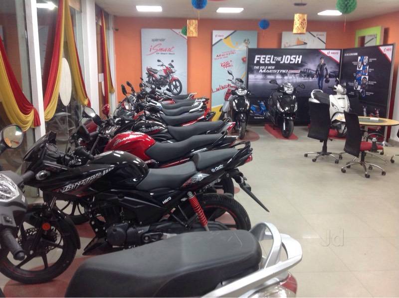 Metro Motors in Rithala,Delhi - Motorcycle Accessory Dealers near