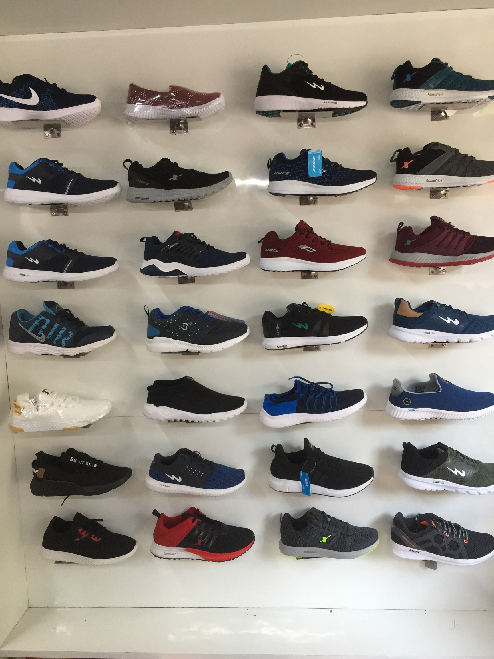 Sparx showroom in karol bagh store