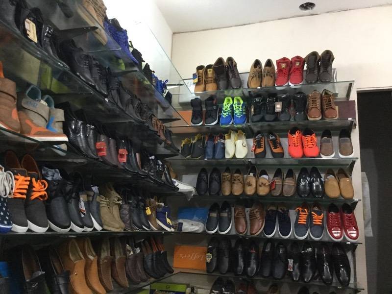 Top Lee Cooper Shoe Dealers in Lajpat Nagar 4 Best Lee Cooper Shoe Dealers Delhi Justdial