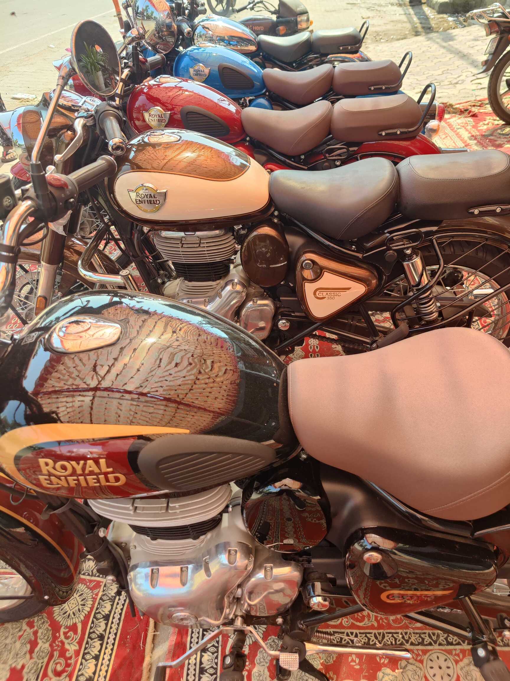 Top Motorcycle Dealers Royal Enfield Guerrilla 450 in Pusa - Best