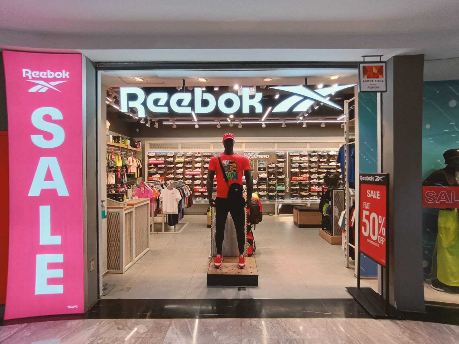 reebok outlet store locations near me