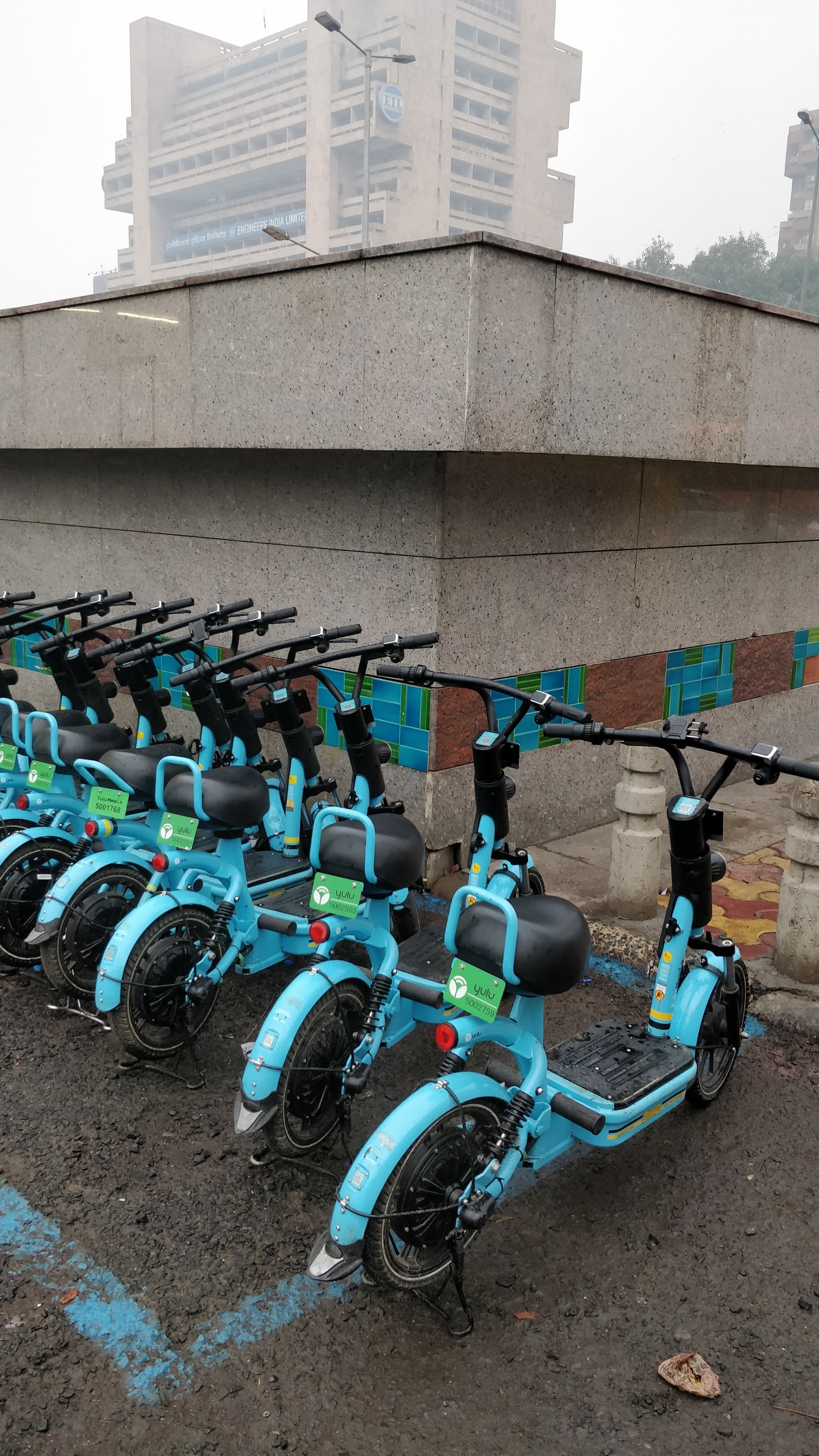 Yulu bike metro station sales