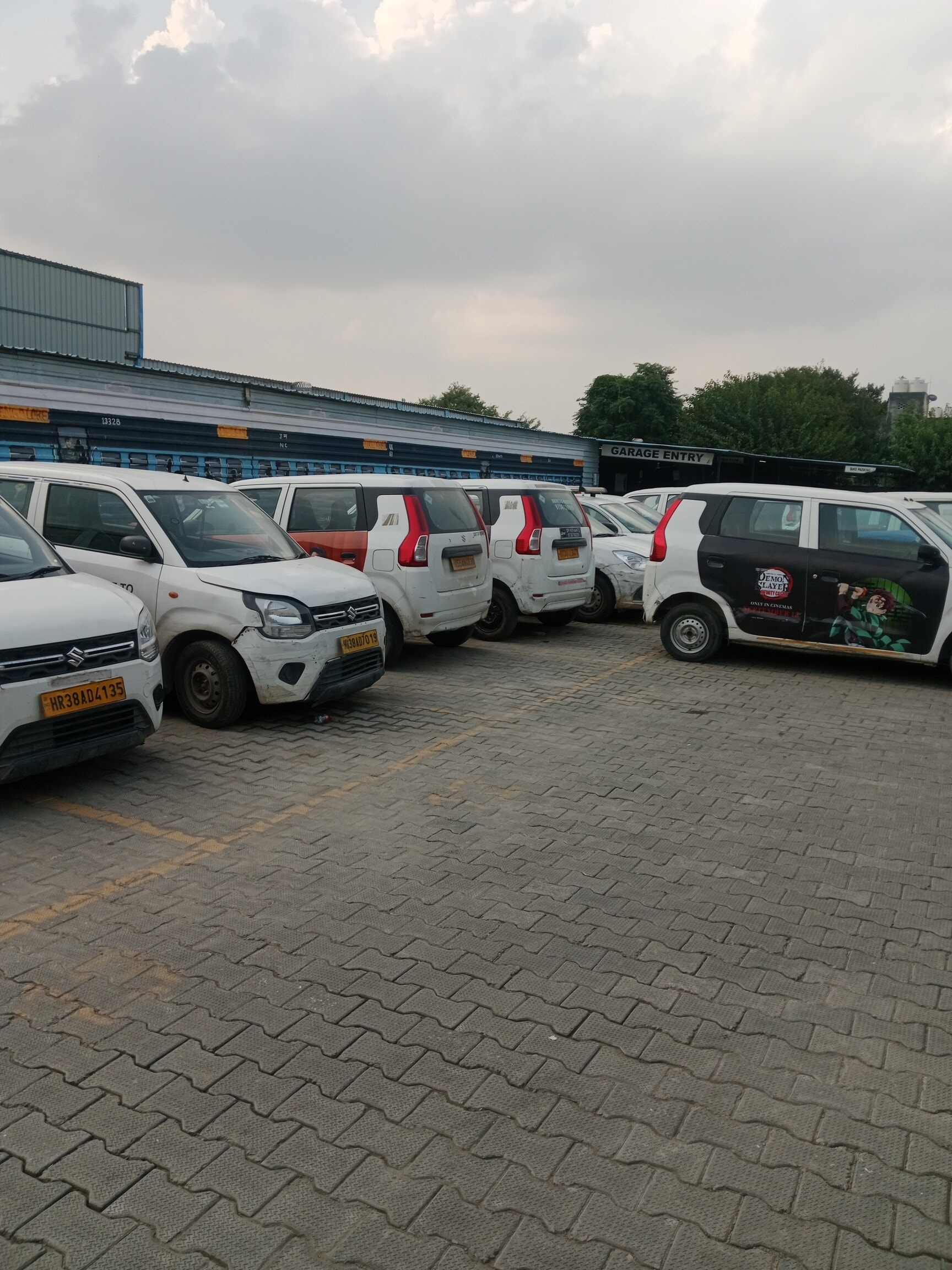 Everest Fleet in Gurgaon Sector 7,Gurgaon - Best Car Rental near me in  Gurgaon - Justdial