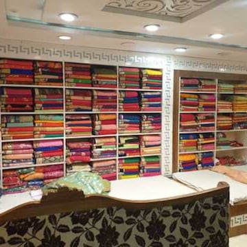 Banarasi sarees in chandni chowk store