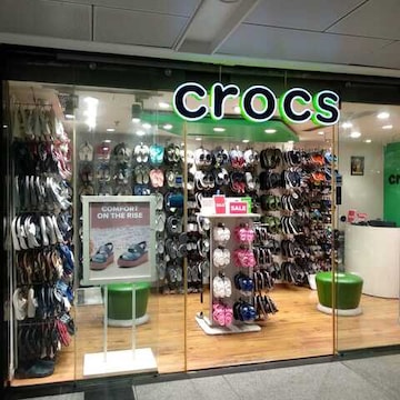 Cross footwear showroom near me on sale