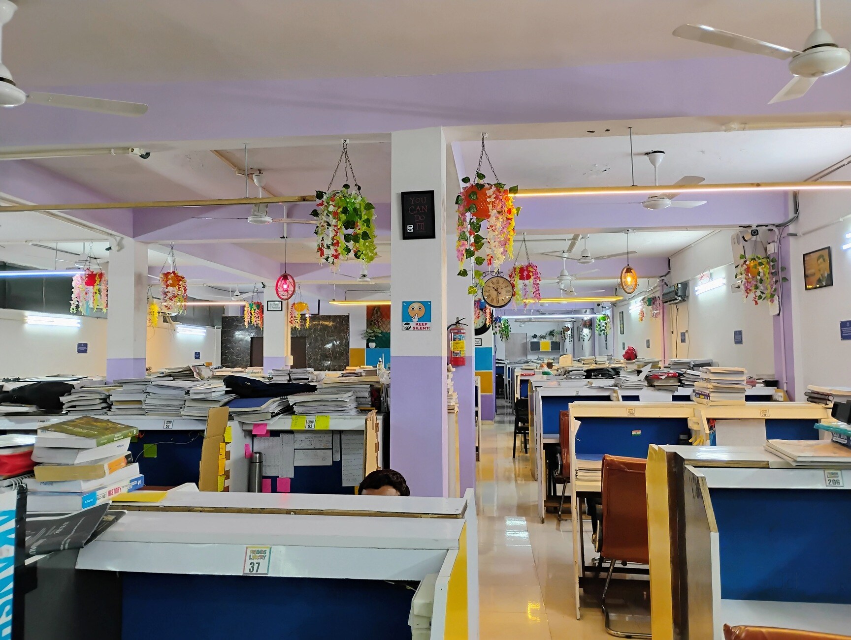 Friends Library (Largest & Luxuries Libraries Chain) 6