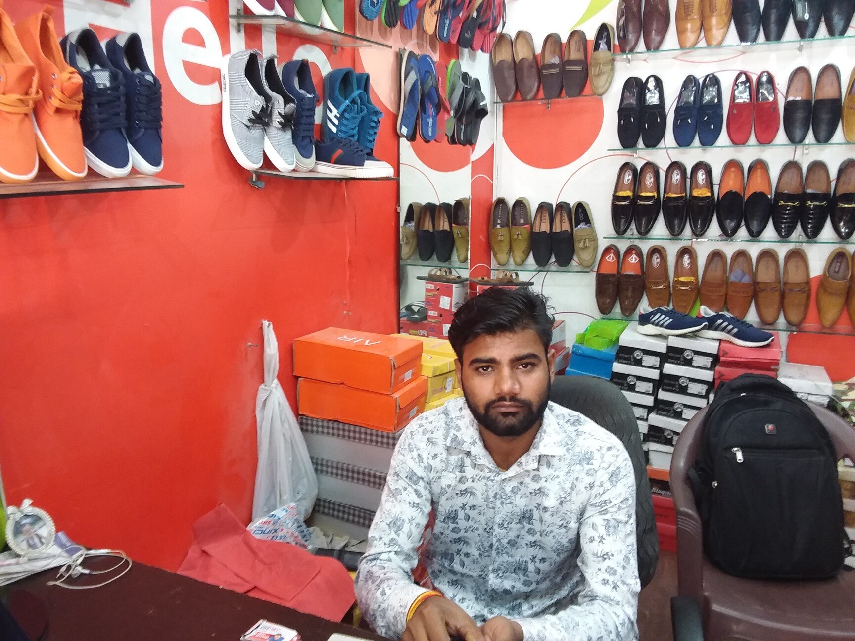 Top Nike Sports Shoe Dealers in Ghitorni Best Nike Sports Shoe Dealers Delhi Justdial
