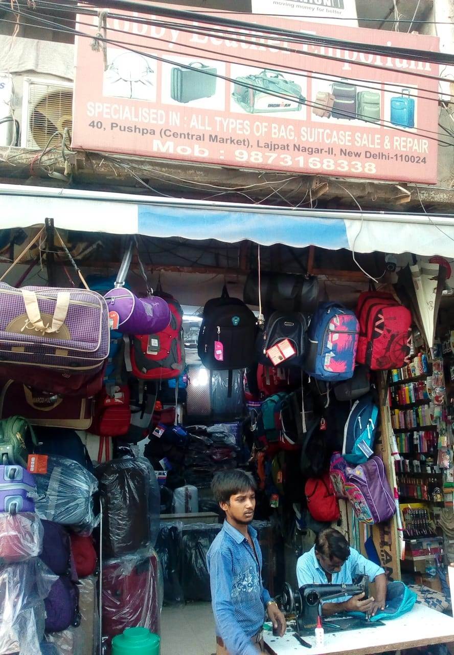 Suitcase repair near my location deals