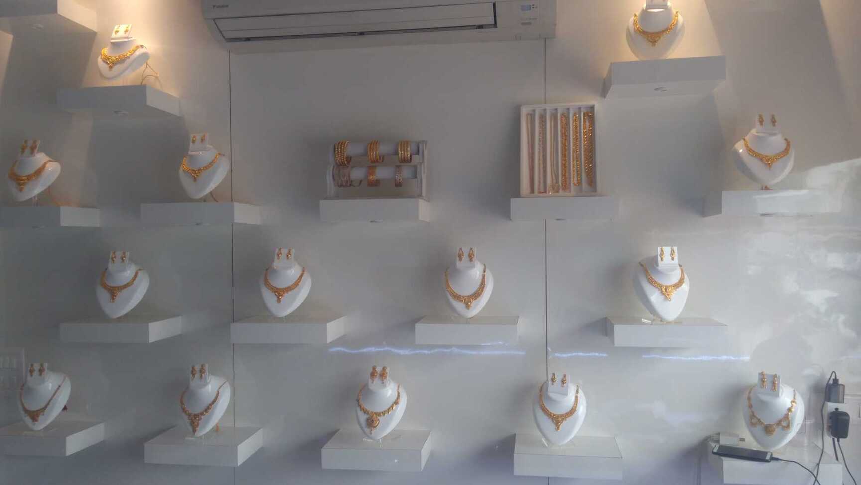 4 Photos of Mandolian Jewellers Pvt Ltd in Delhi Justdial