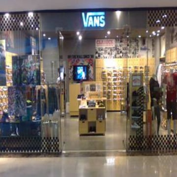 Vans store in connaught place sales