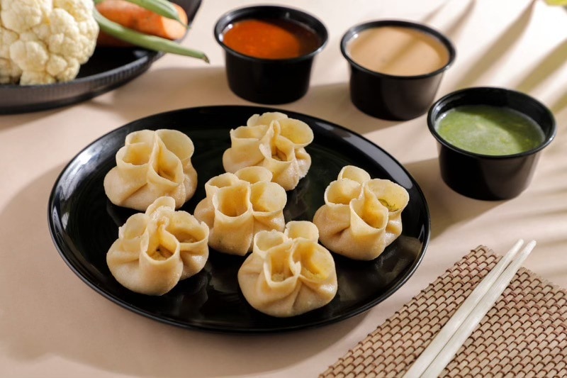 Open Momos
