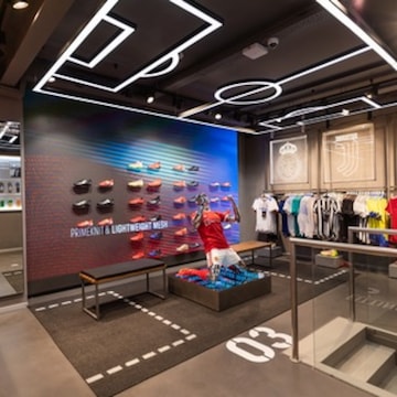 adidas showroom in cp