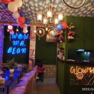 Wow Mr Bean Cafe in Vijay Park Maujpur Delhi Order Food Online Best Coffee Shops near me in Delhi Justdial